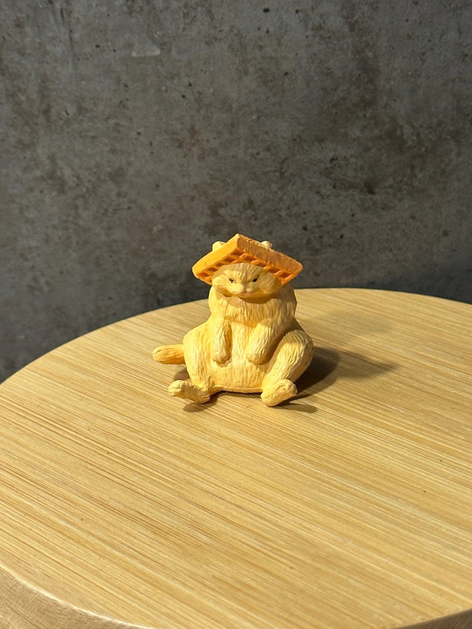 Cat with Bread - Halaman Habitat -