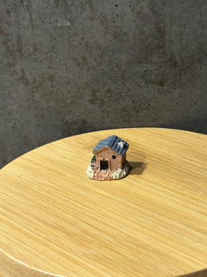 Mini House - Halaman Habitat -